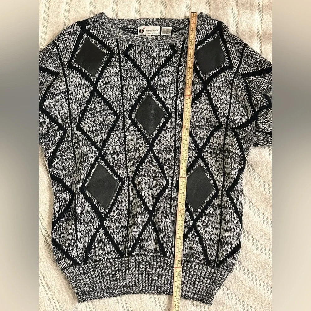 Vintage excellent has